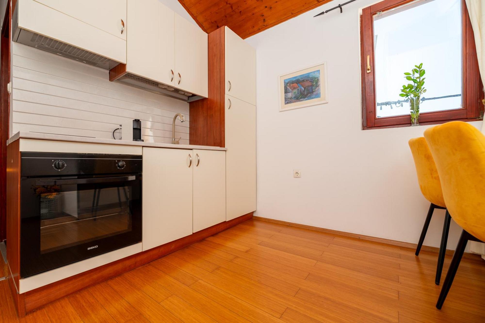 Apartments Vitoria Mali Lošinj Buitenkant foto